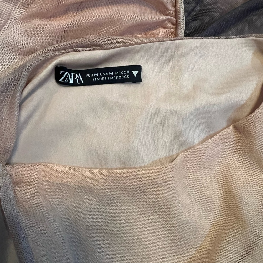 Zara Peach and Gray Gradient Ruched Top - Picture 2 of 5